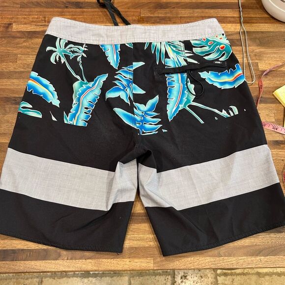 Vans Palm Tree Boardshort size 28 Cool print Like New Condition - Picture 4 of 8